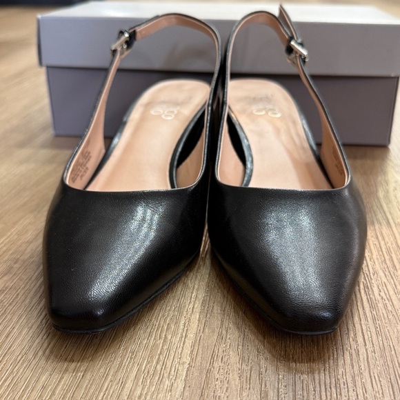 Franco Sarto Jacer Black Slingback Pointed Toe Pump Heels 9 - Picture 3 of 8